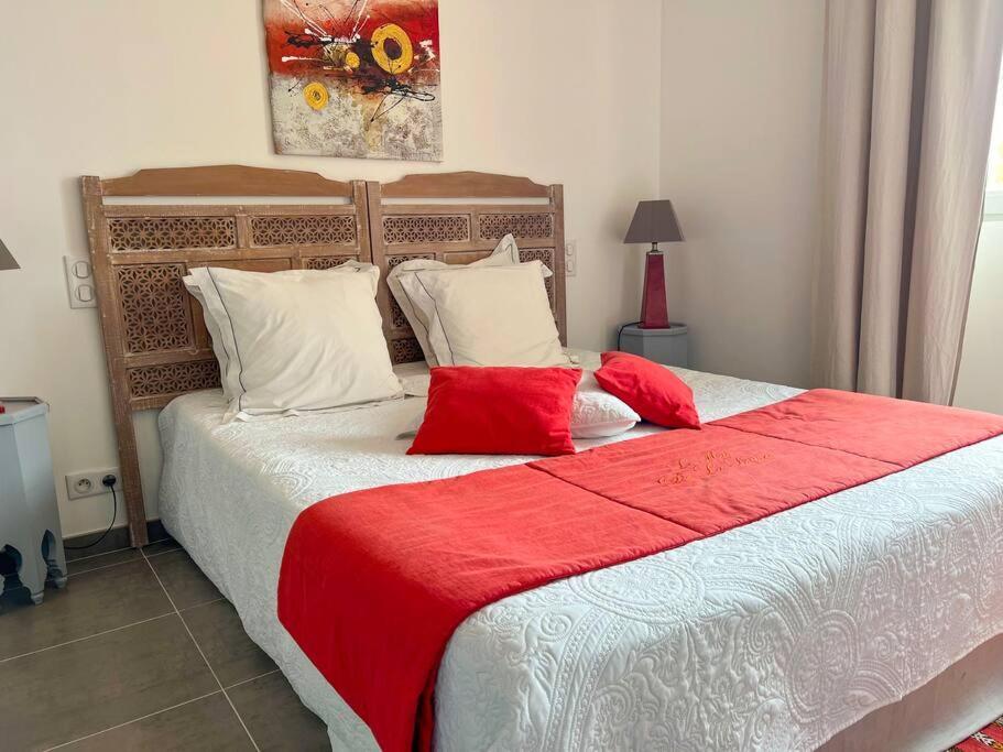 Hébergement de vacances Mas Provencal Avec Piscine